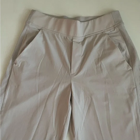 Athleta BROOKLYN MID RISE ANKLE PANT Beige Size 0 - Picture 4 of 12
